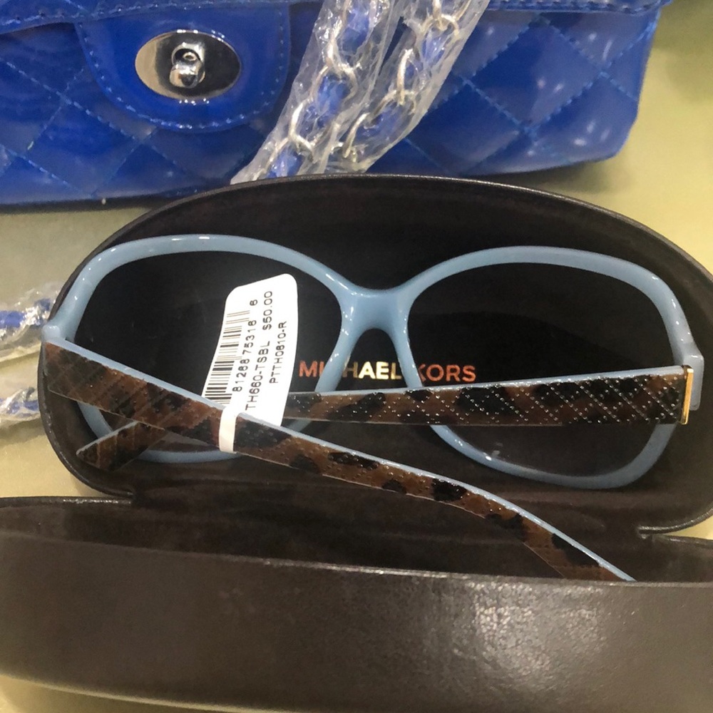 Super gorgeous Ellie tahari sunnies by viviglam π - Picture 14 of 16